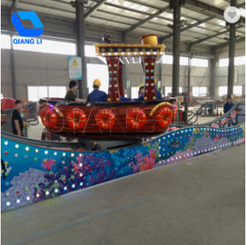 China Unterhaltung reitet Miniflugauto 8/12 Personen für Kinderkarnevals-Spiele usine
