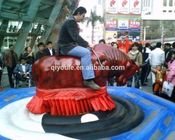 Populärer tragbarer Karneval reitet mechanischen Stier mit der Kapazität der Personen-1-2 fournisseur